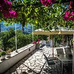 Petrinο Katochori Apartment