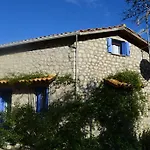 Petrinο Katochori Katokhorion (Lefkada)