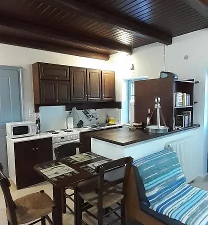 Апартаменты Petrinο Katochori Katokhorion (Lefkada)
