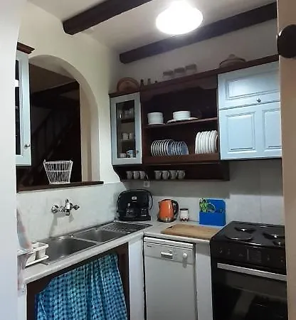 Petrinο Katochori * Katokhorion (Lefkada)
