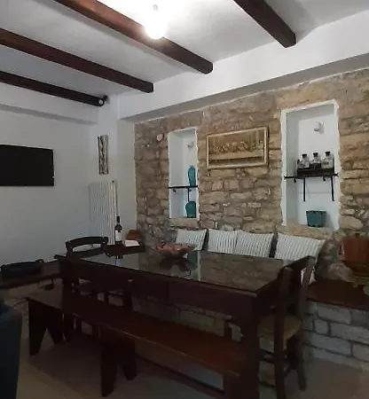 Petrinο Katochori Apartment *