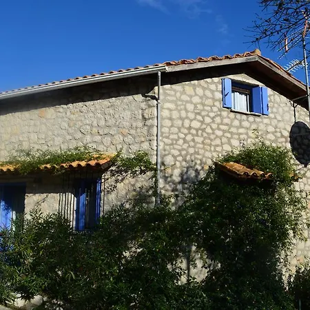 Petrinο Katochori Katokhorion (Lefkada)